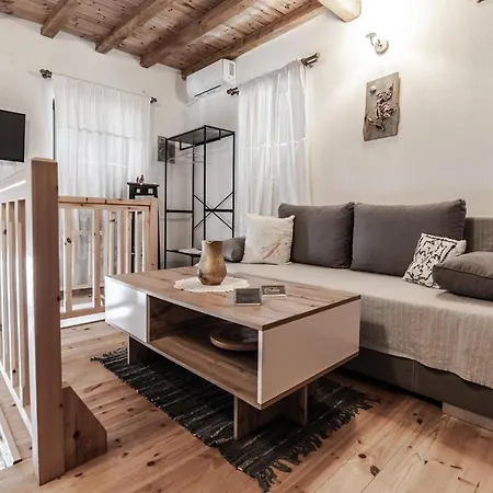 Cicones Boutique * Скиатос