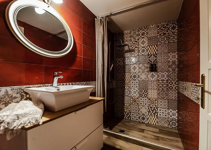 Cicones Boutique Skiathos Town