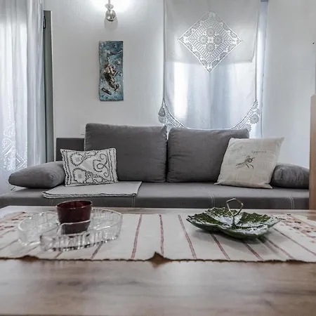 Cicones Boutique Holiday home