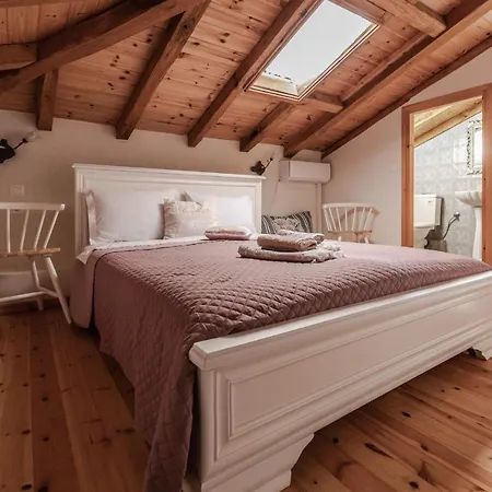 Cicones Boutique Holiday home
