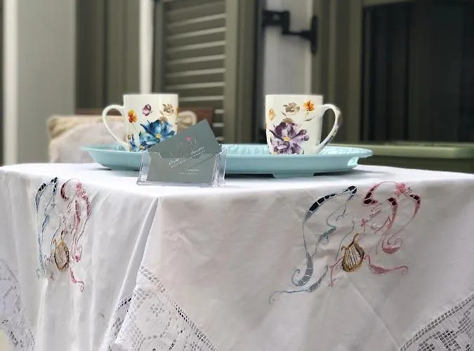 Cicones Boutique Città di Skiathos