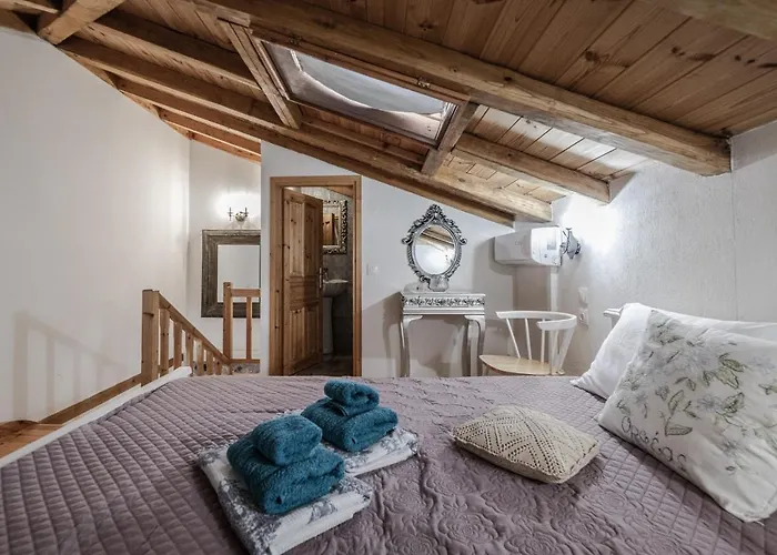 Cicones Boutique Città di Skiathos