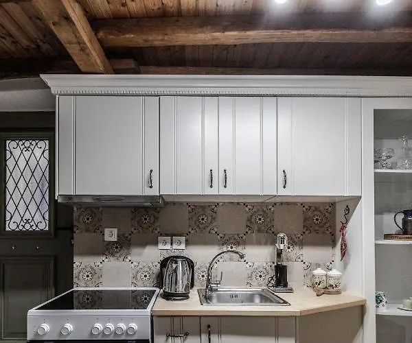 Cicones Boutique Città di Skiathos