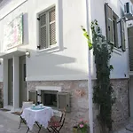Cicones Boutique