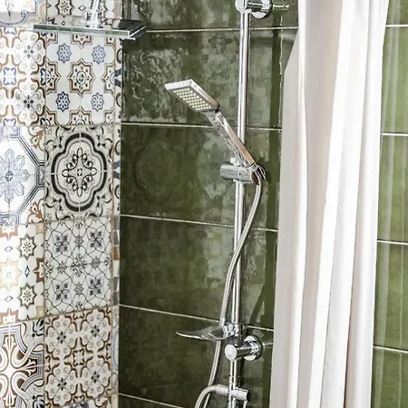 Nyaraló Cicones Boutique Szkiáthosz