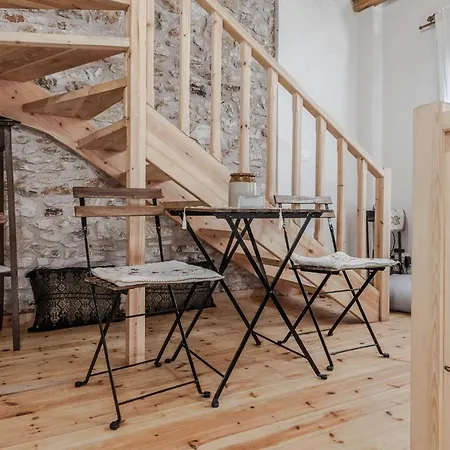 Cicones Boutique Szkiáthosz