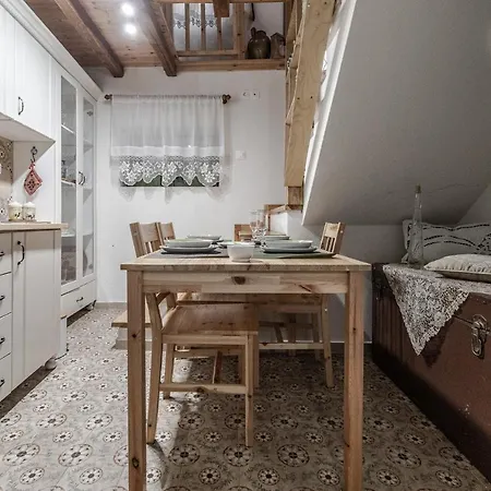 Cicones Boutique Nyaraló *